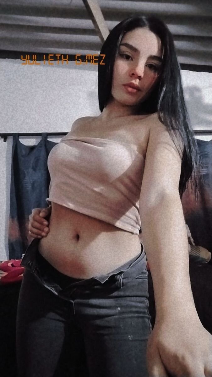 emma_brookss
