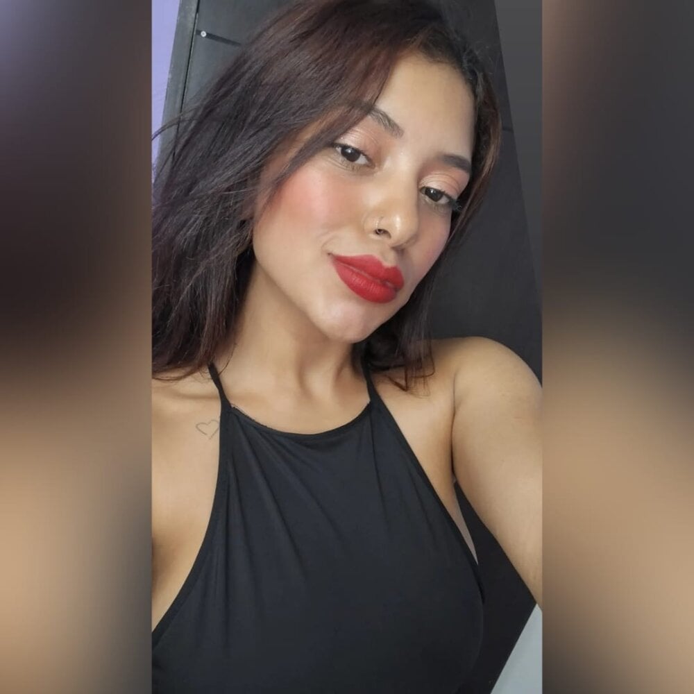 alina_s1's Offline Chat Room