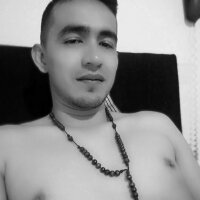 Sexosalvajerico's Offline XXX Chat