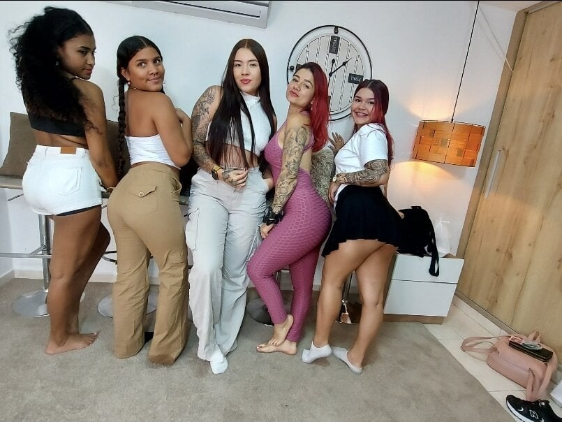 canelalovely2203