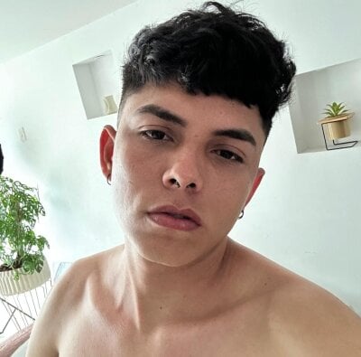 Lukas_Diaz - Stripchat Lovense Blowjob Cam2cam Boy 