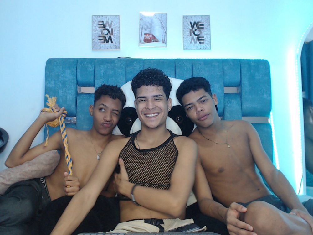GUYS_IN_HEAT