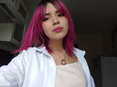 MiaKittyy - Girl 