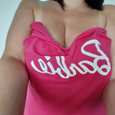 saramunequita 🍁 live sex stream