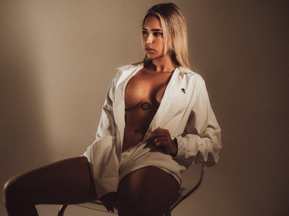 cloe_bech_ profile