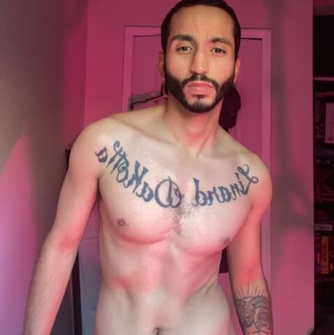 Linard_Dakota's Offline XXX Chat