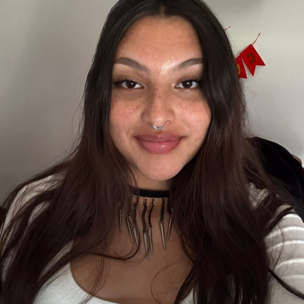lili_blaze_ch