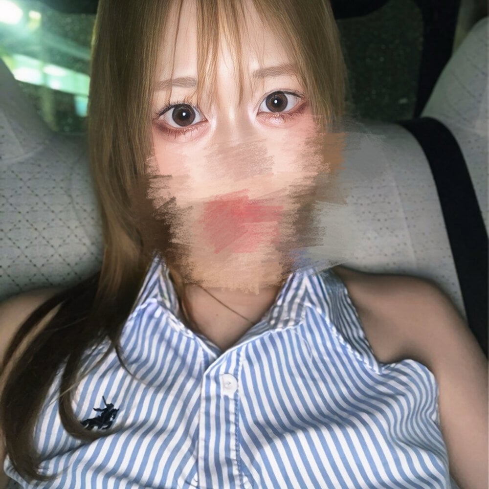 mega-camsex.com remuchan_v livesex profile in japanese cams