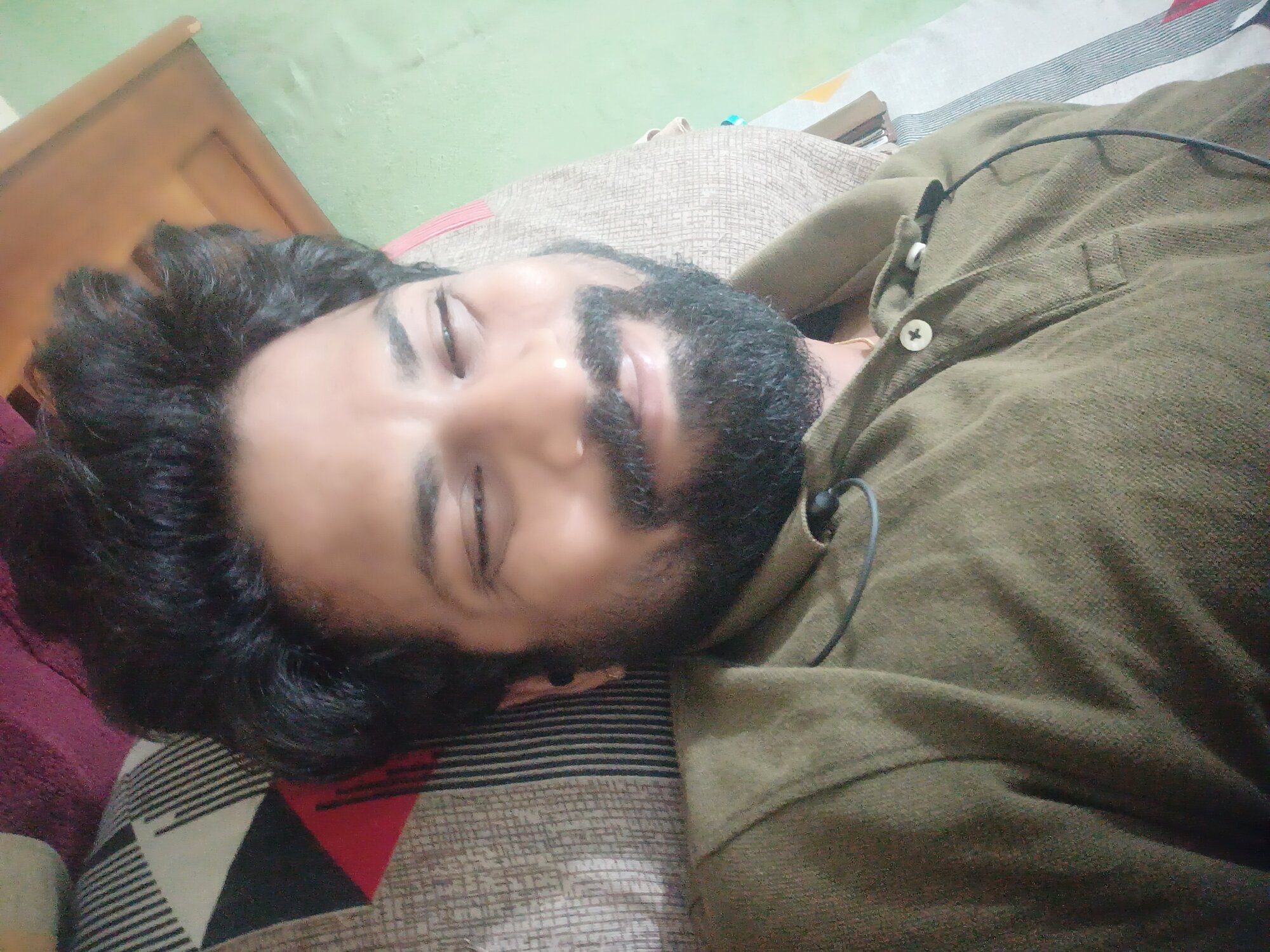 Anuj143143