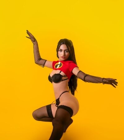 Ary-18 - petite white