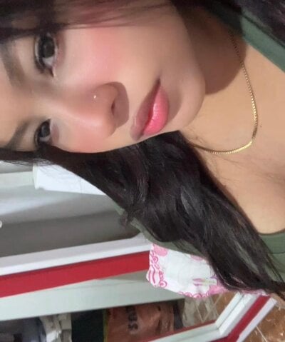 charlotte_erotic1 Avatar