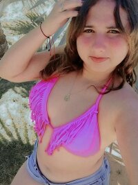 paola_st8g's Offline XXX Chat