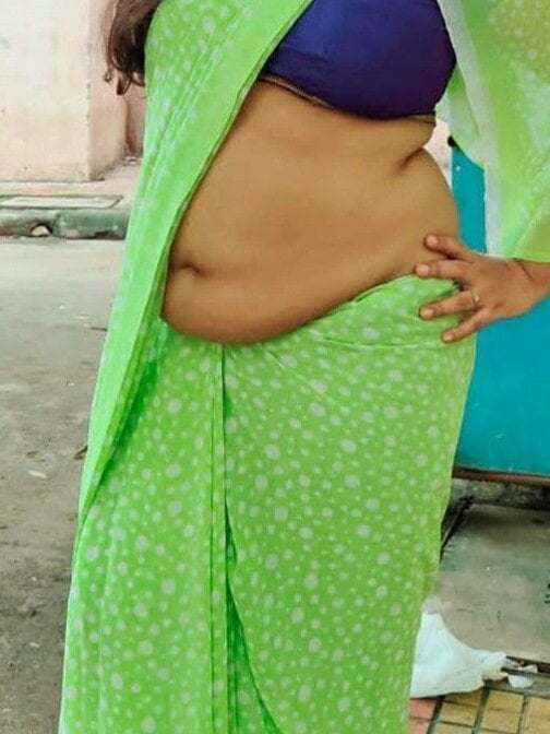 bhabhi_jaan11's chat room