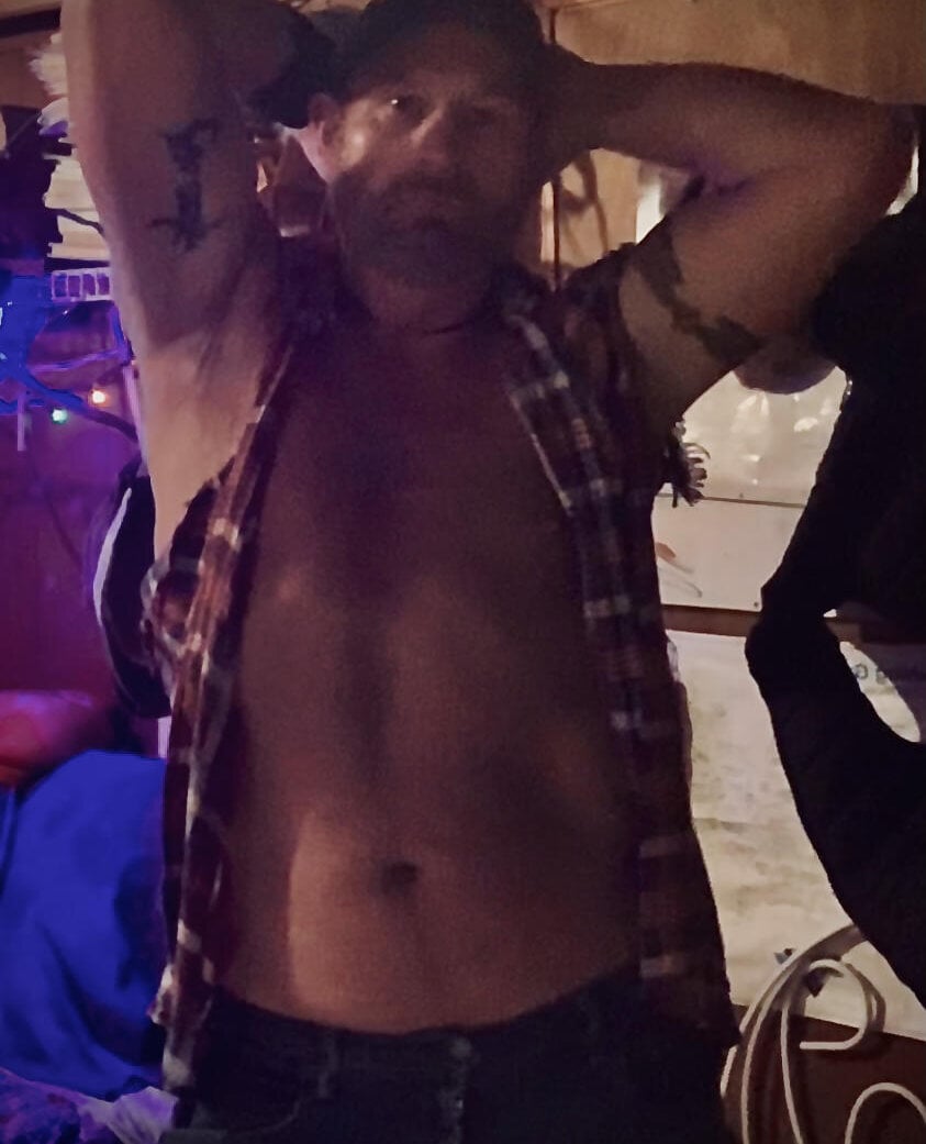 Chat +18 off-line de bluedragon0525