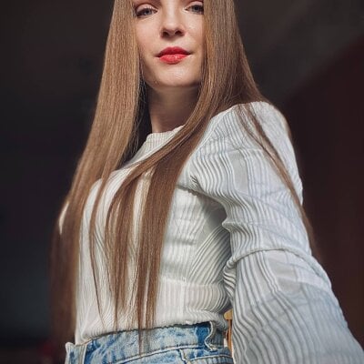 WilonaBible Female Medium Online Webcam Adult