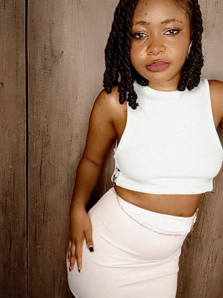 sexy_qween5r from stripchat