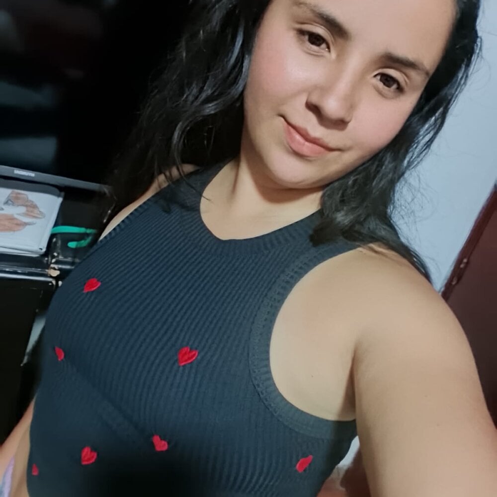 myliveeroticcams.com dulce17_b livesex profile in deutsch cams