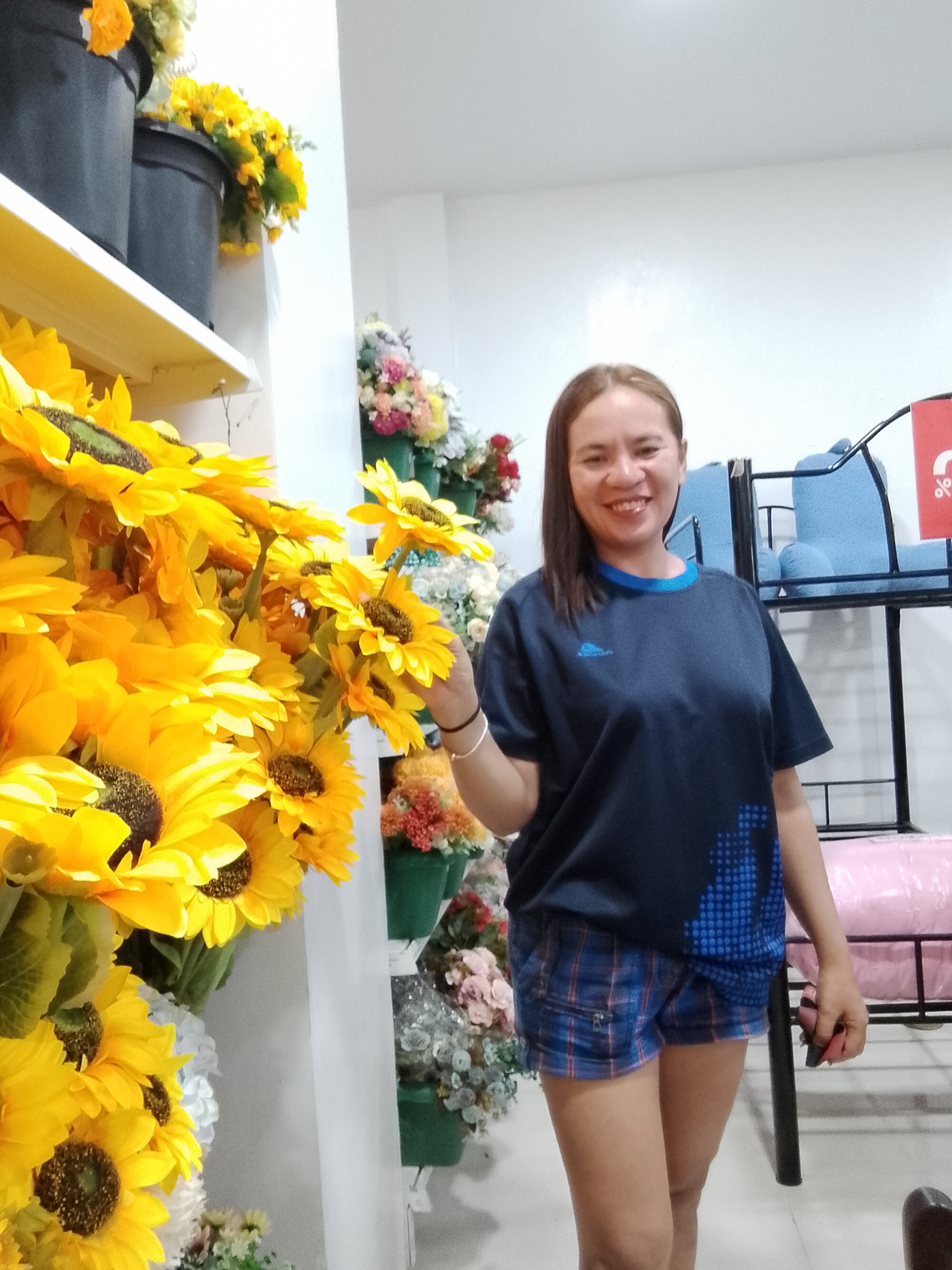 hotpinaylovely