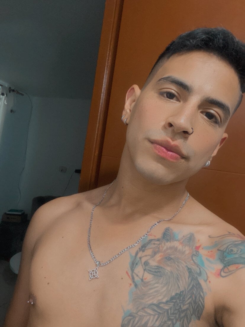 Juann-cock profile