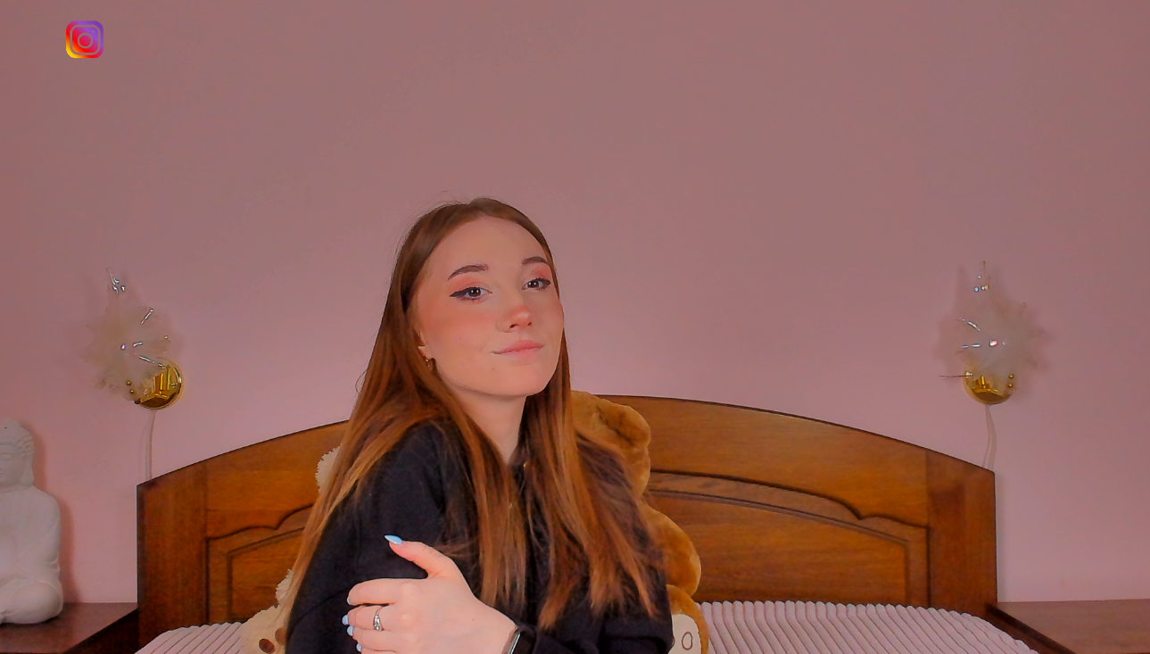 LinaKenny live webcam