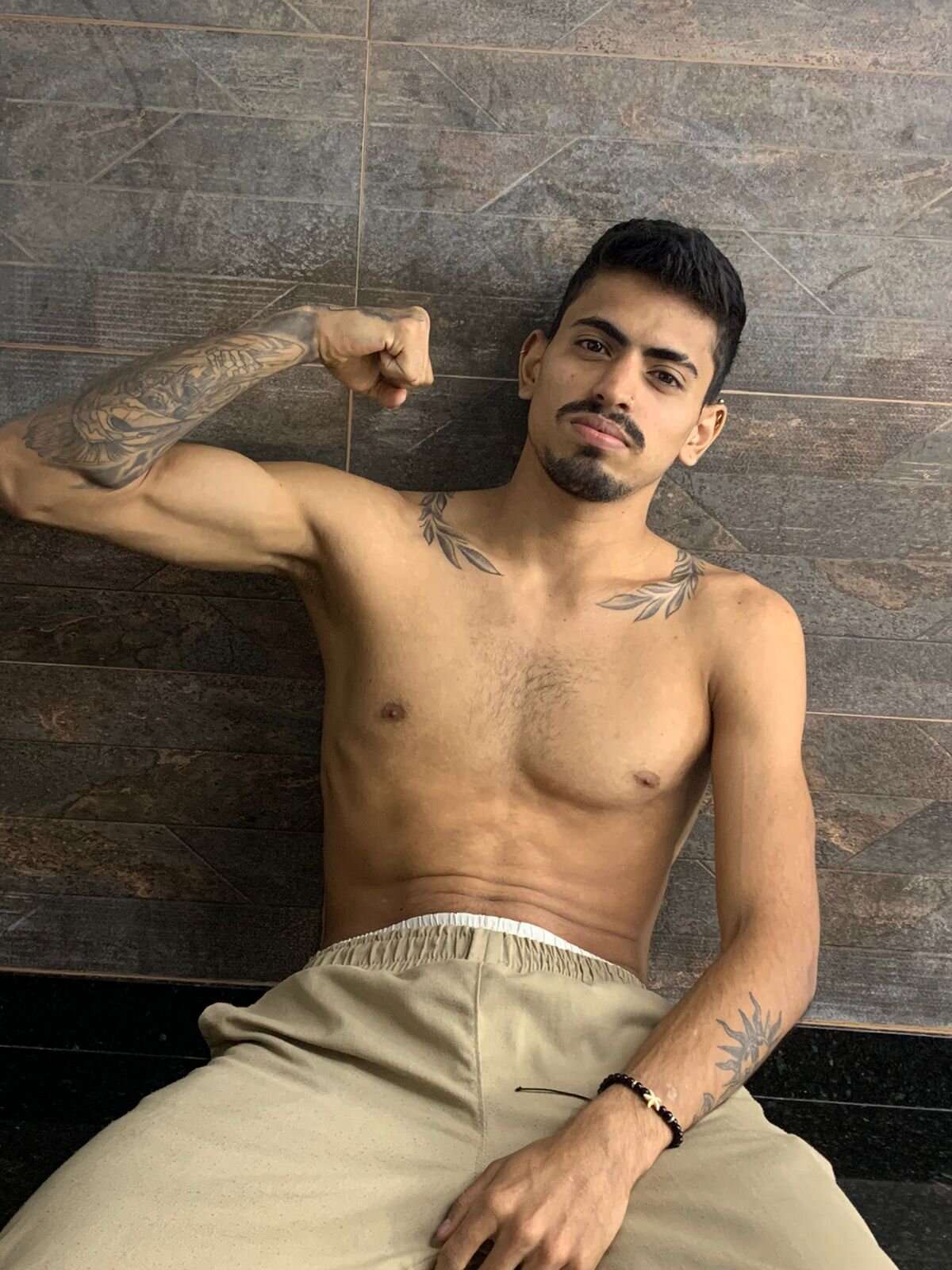 Mateo_Colins