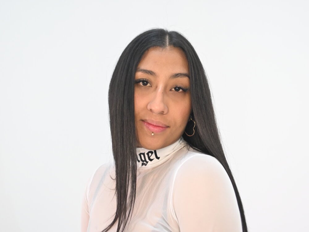 livesexr.com elastonee livesex profile in im-from-belgium cams