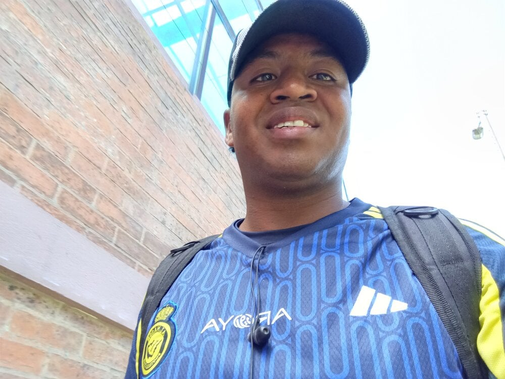 Cam boy laoficina1991