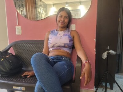 online live sex cam Antoniarossacruz