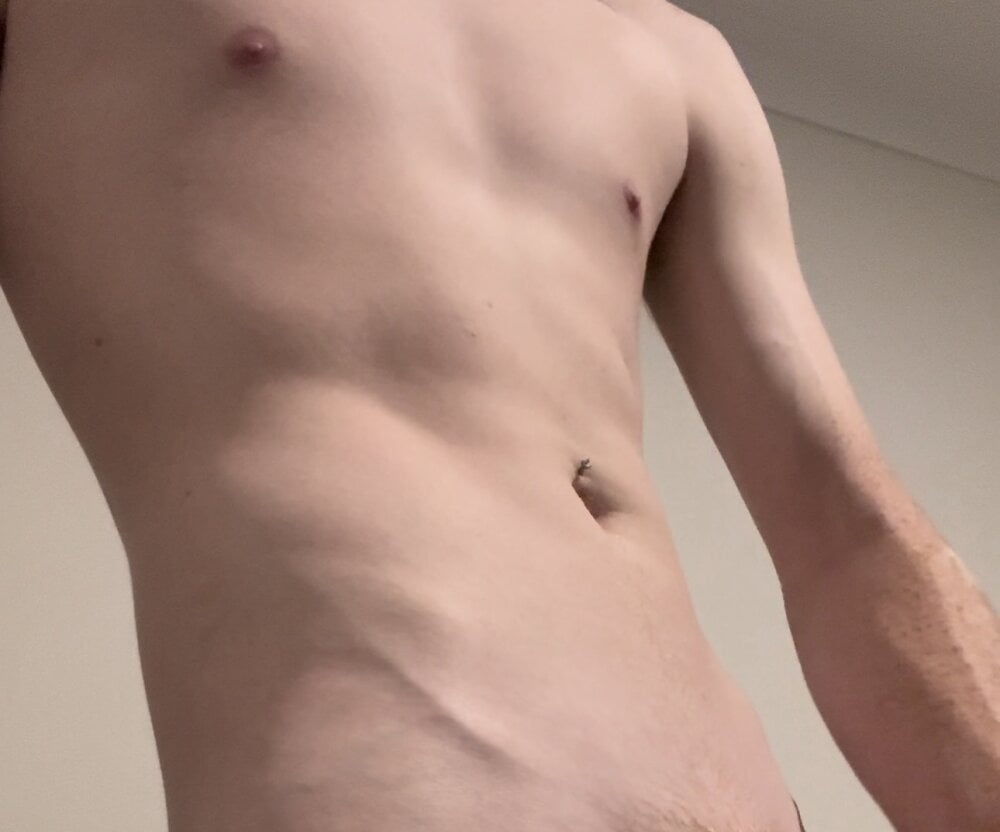 aussietwink from stripchat