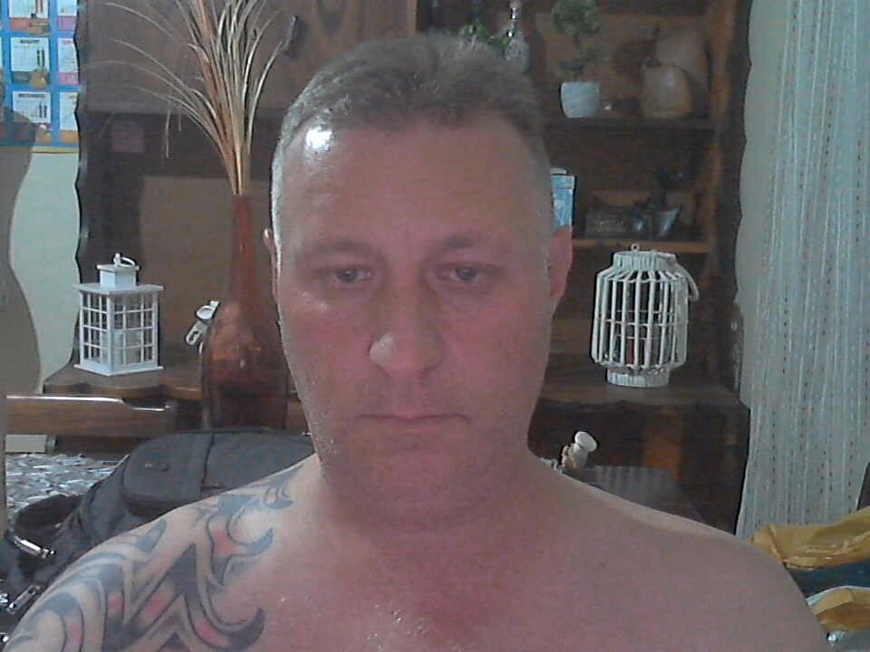 Handsomejo's Offline XXX Chat