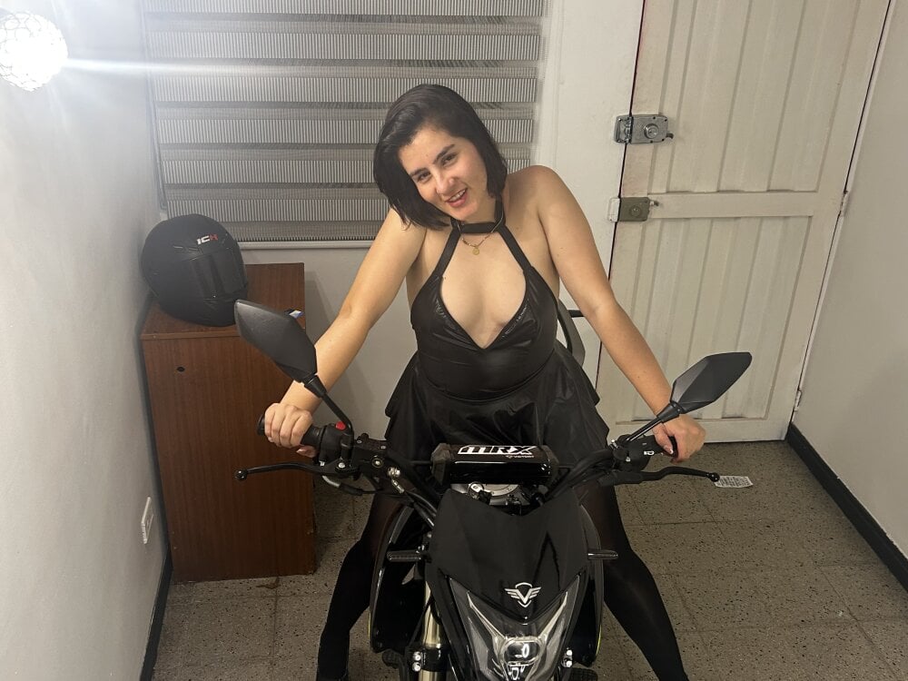 Cristina_Vanegas631 profile