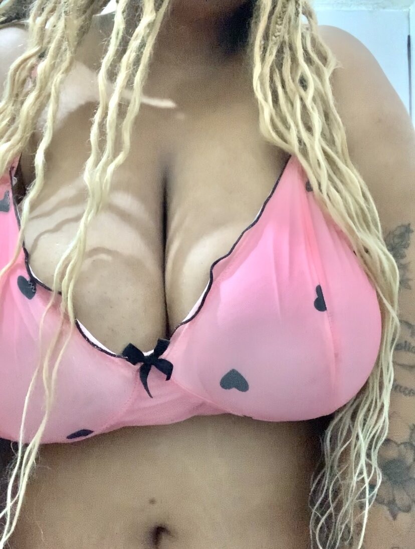 SweetLizzyBBW profile