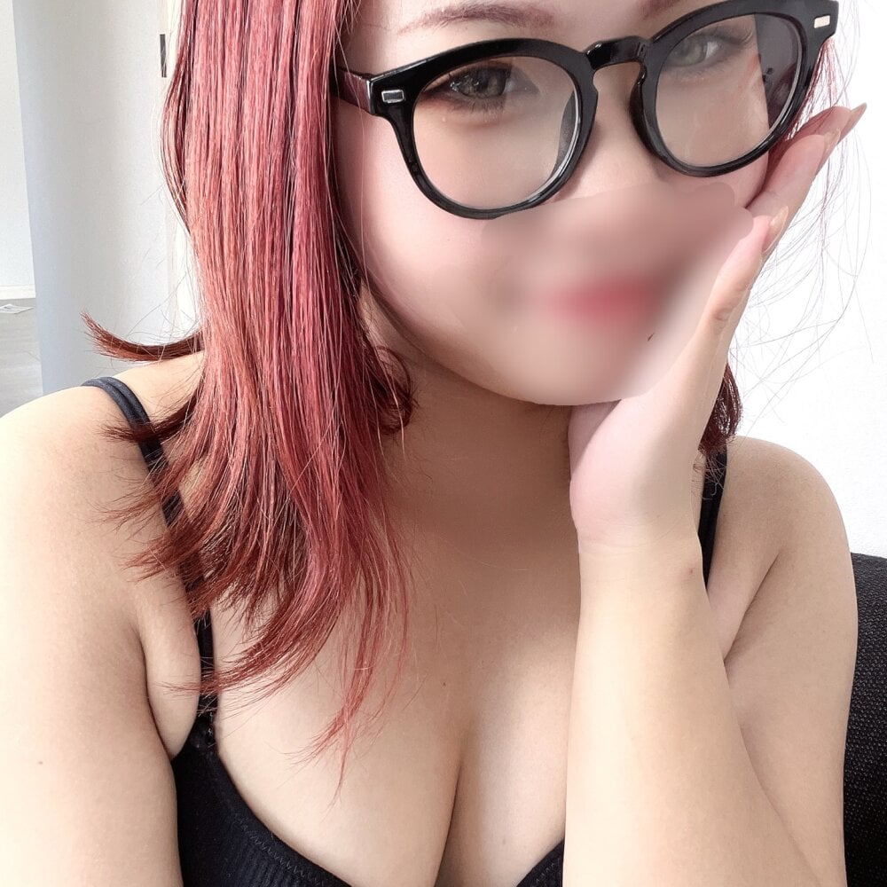 _rin-rin_11's Offline Chat Room