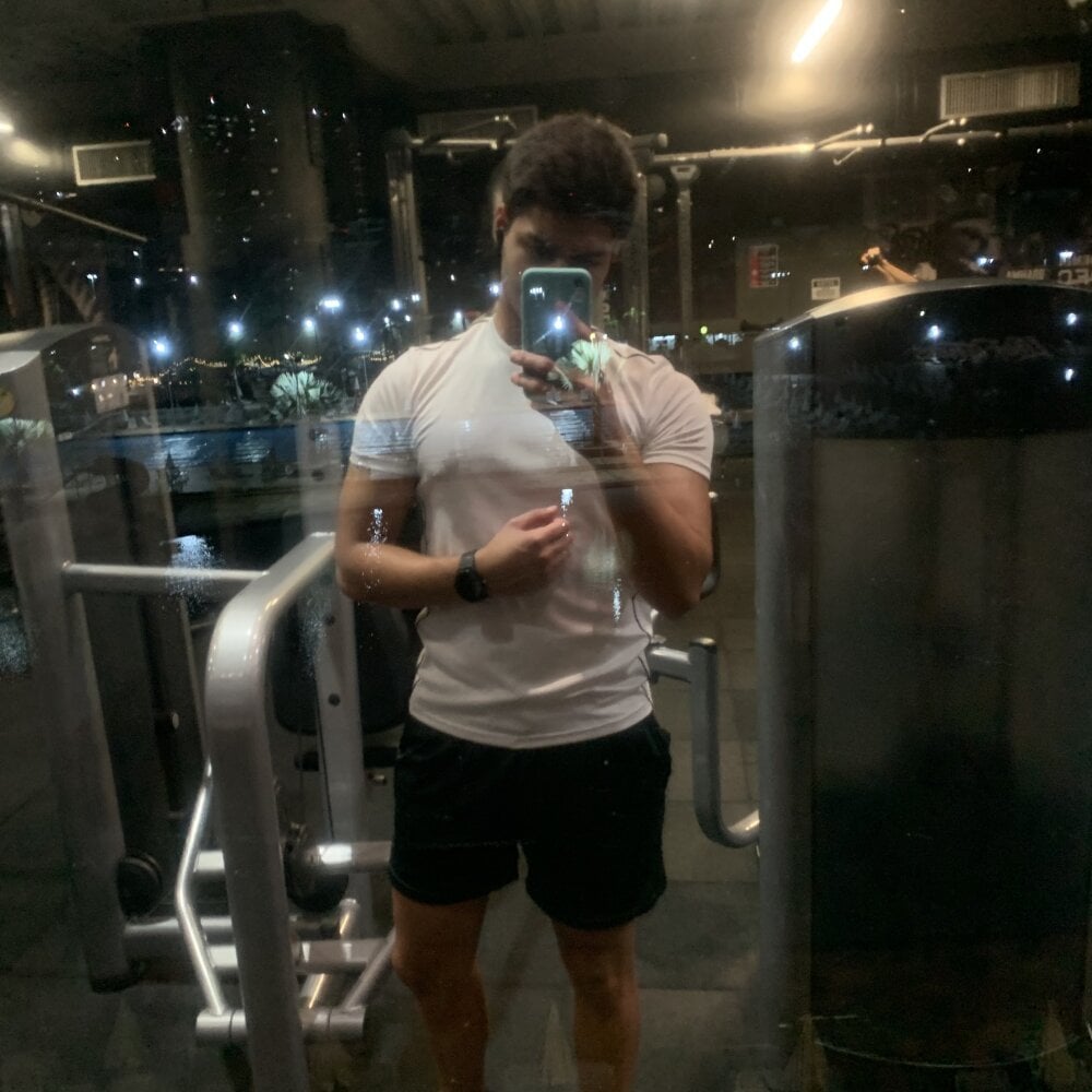 eggsyapel from stripchat
