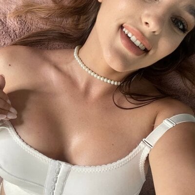 FreyaHeart on StripChat