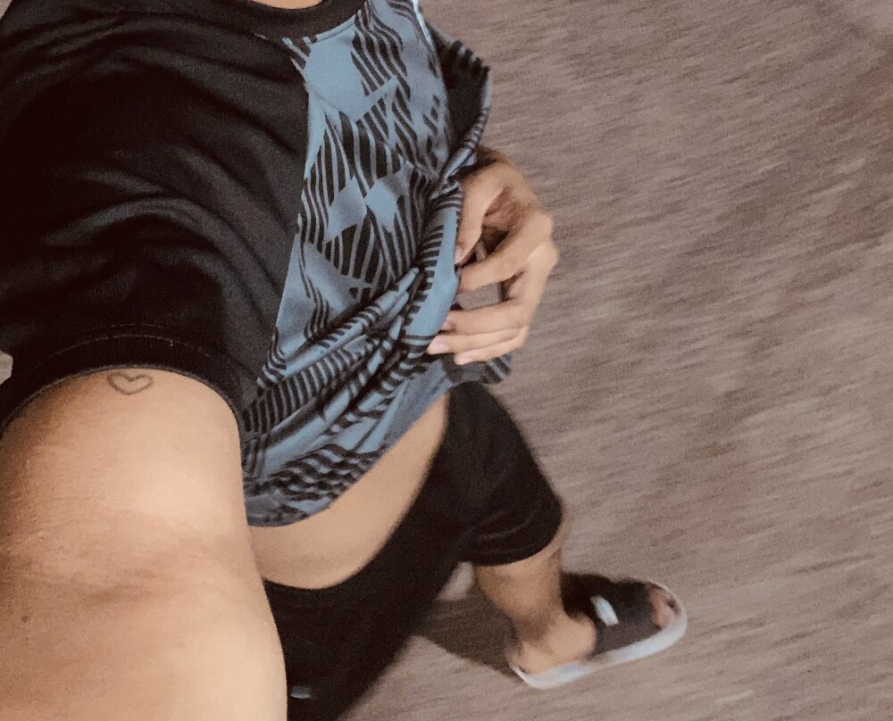 Grejo19's Offline XXX Chat