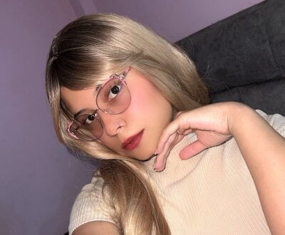 Alice_Sawyer
