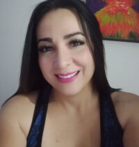 Sofiacastro_4's Offline Chat Room