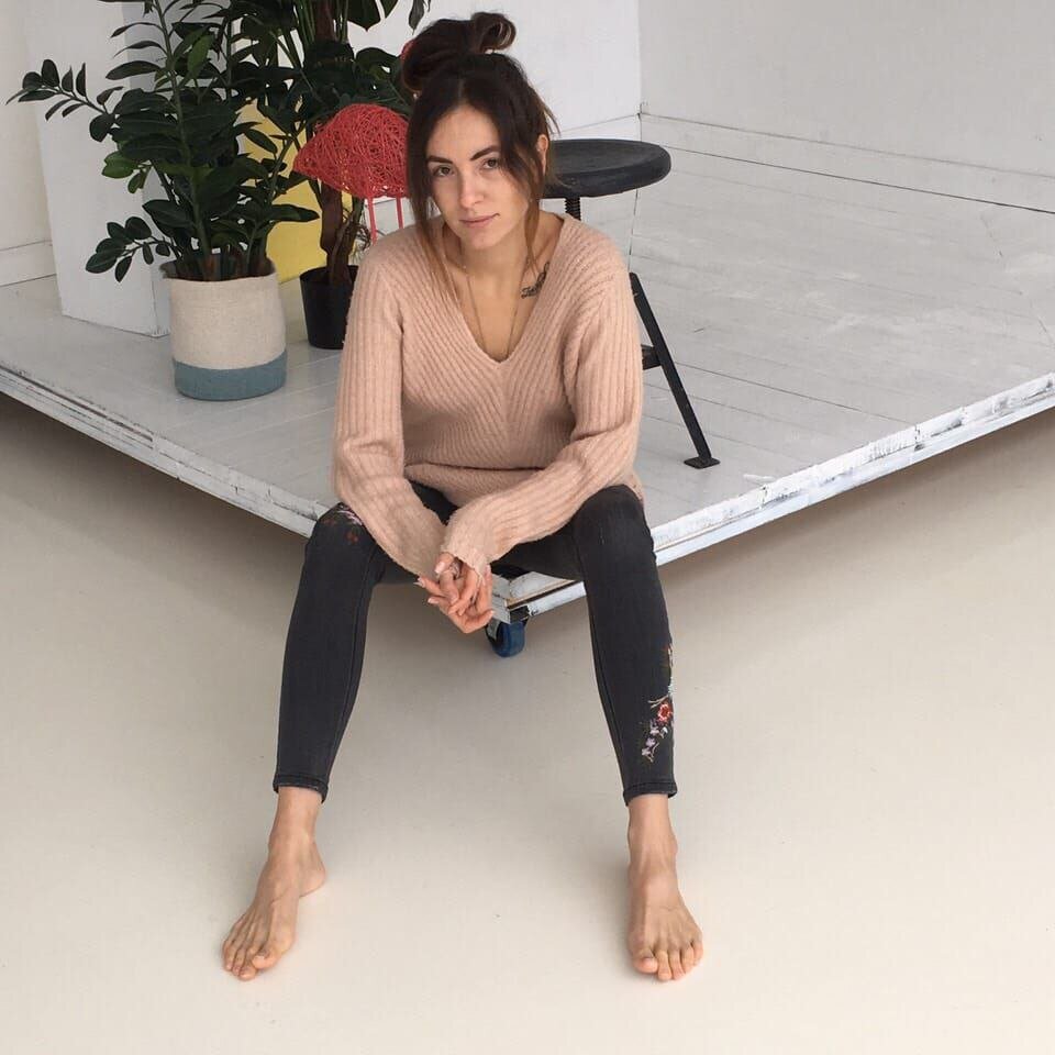 viki_luv_ ⏮ online cam