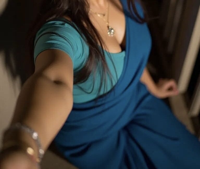 stripchat reshma-rani webcam profile pic via free6cams.com