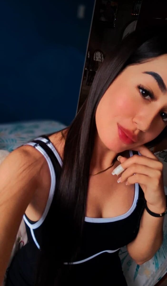 sexlivecamsites.com babycaramel18 livesex profile in stuck-on-ur-mind3 cams