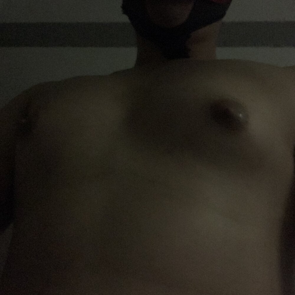 Andy_chub Offline XXX Chat