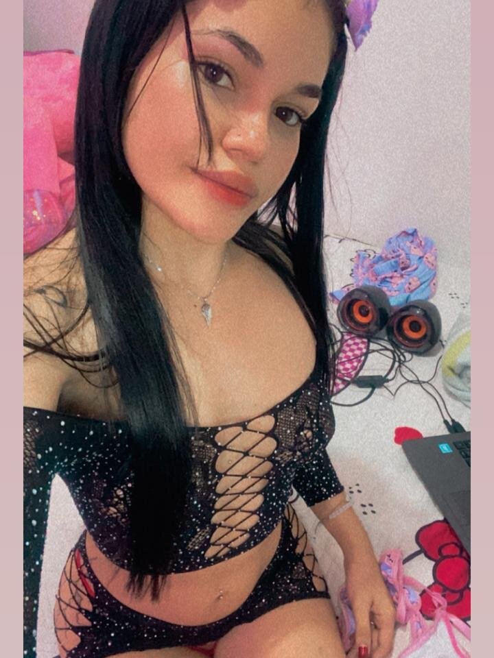 Rosario_14's most recent online preview