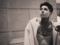 telepussyki's Offline XXX Chat