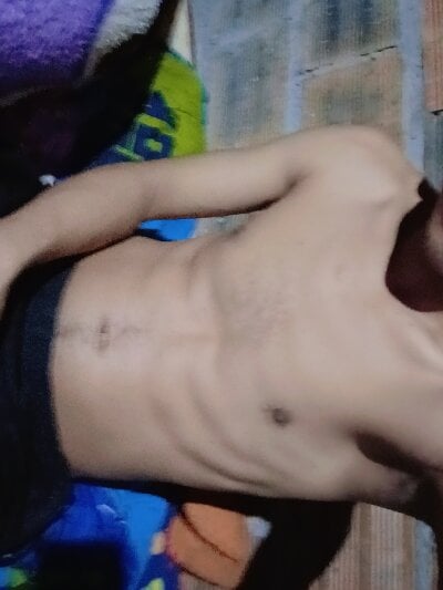 Andres123cv Male Smallaudience Sex Webcam