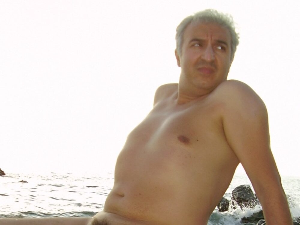 NudistaNudo profile