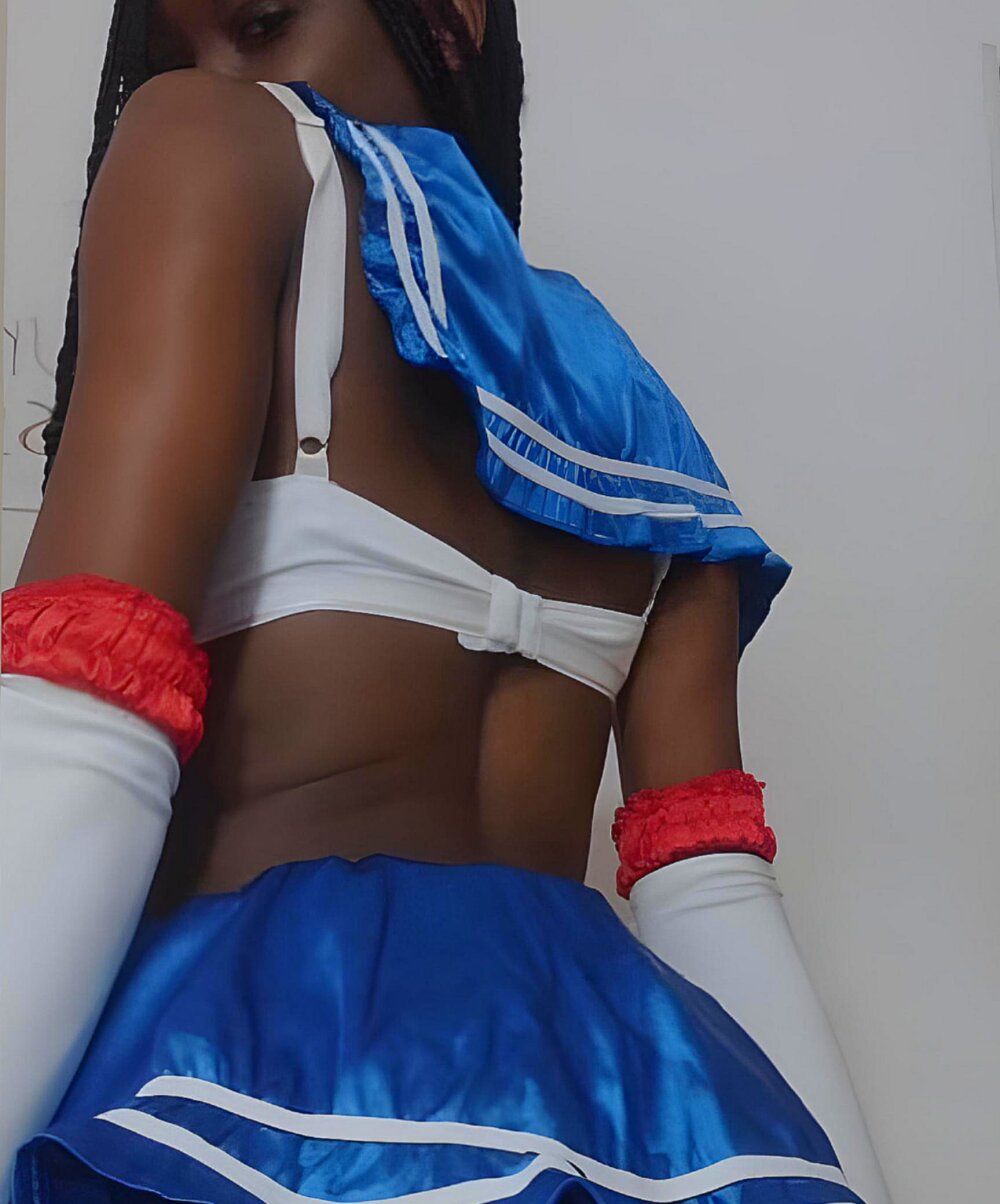 Taylor_oriana_ profile