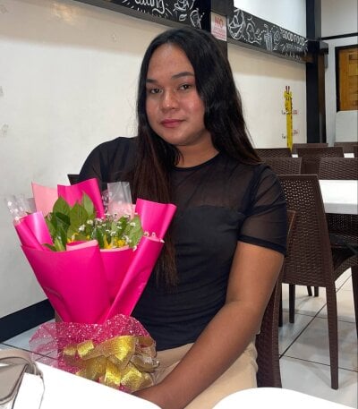 Roseluv_hot