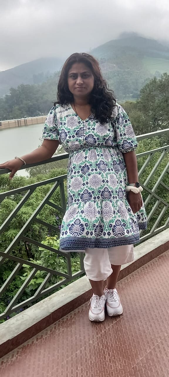 sexymahi-11