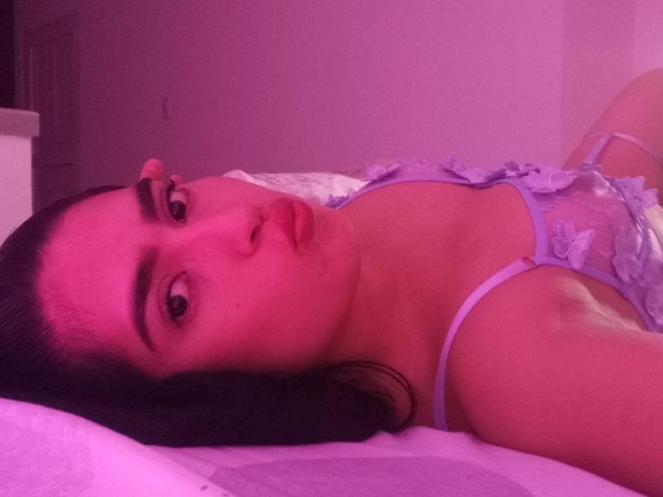 pretty-sofi profile